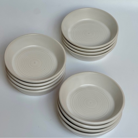 Dudson Evolution England Matte Pearl Stoneware Olive / Tapas Dish Set of 4 - Picture 5 of 8